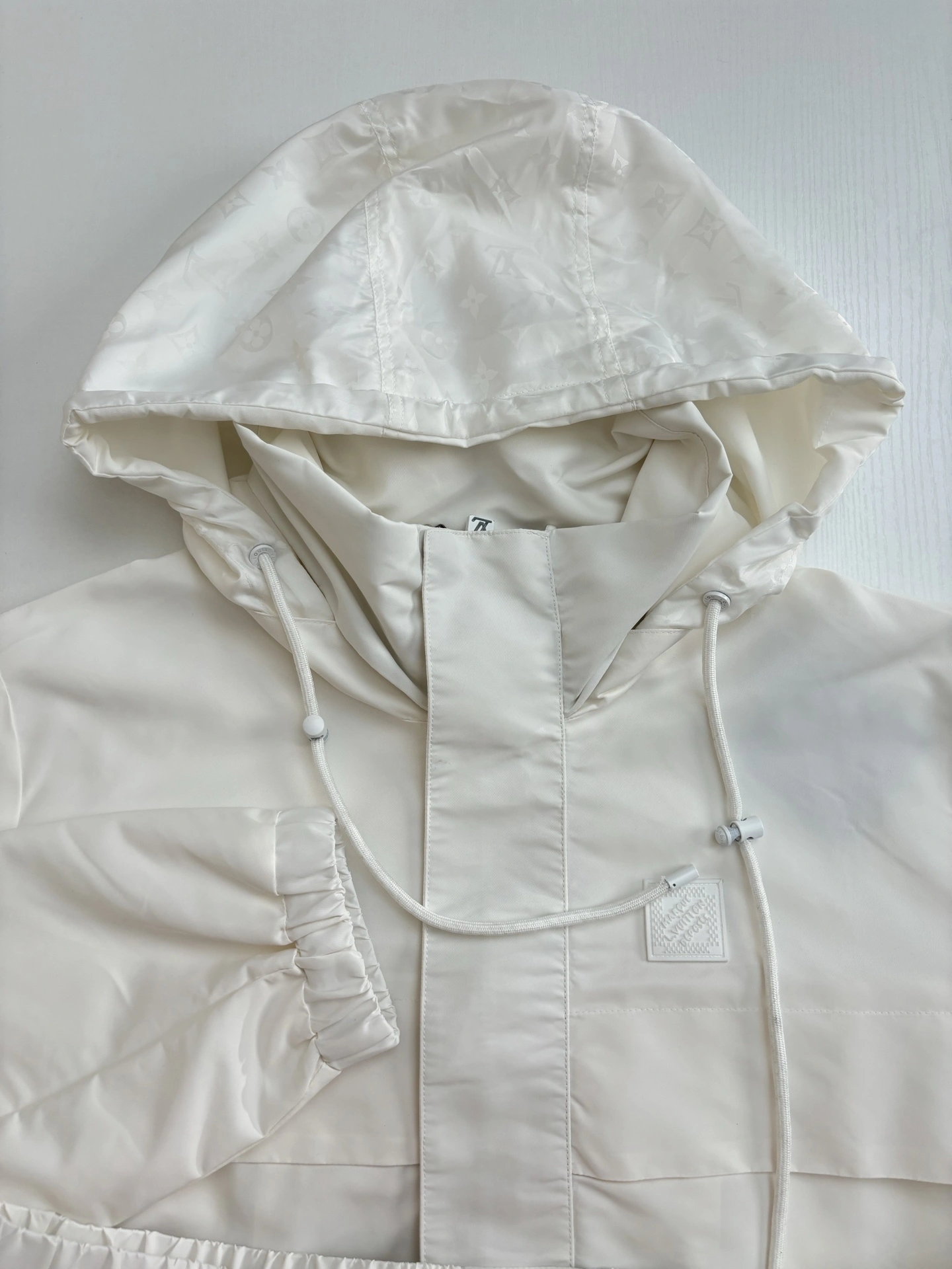 wg.luxury- 8V oversize item:E-F363J4008